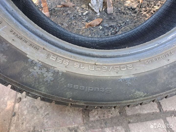 Kumho 722 205/55 R16