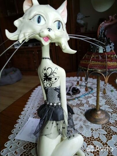 Кошка керамическая