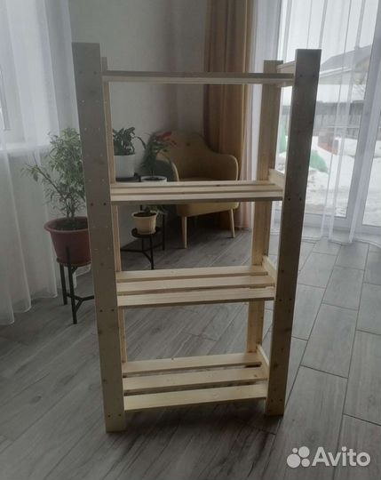 Стеллаж деревянный