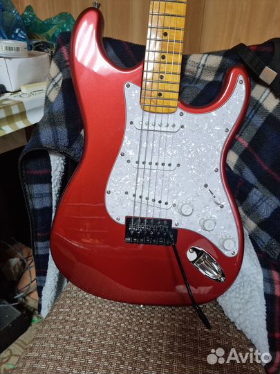 Электрогитара Fender stratocaster