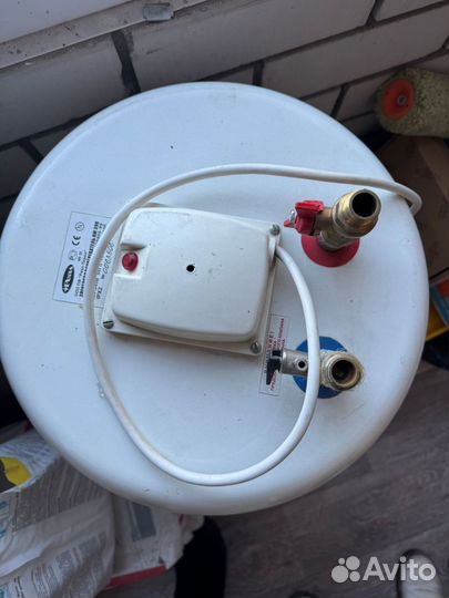 Водонагреватель накопительный