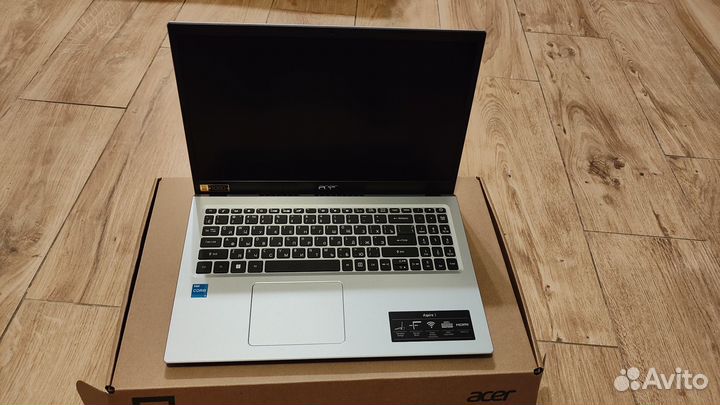 Ноутбук новый Acer Aspire 3 A315-58-36F3 i3