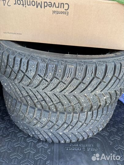 Michelin X-Ice North 4 205/65 R16 99T