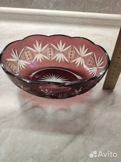Салатник из марганцевого стекла СССР