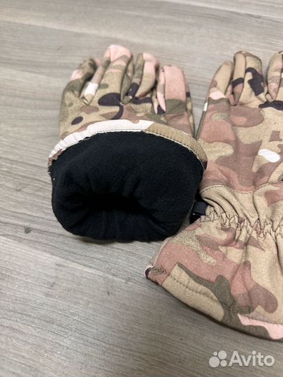 Теплые военные перчатки