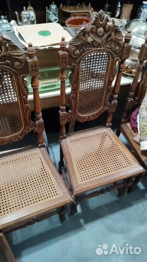 Стулья антикварные