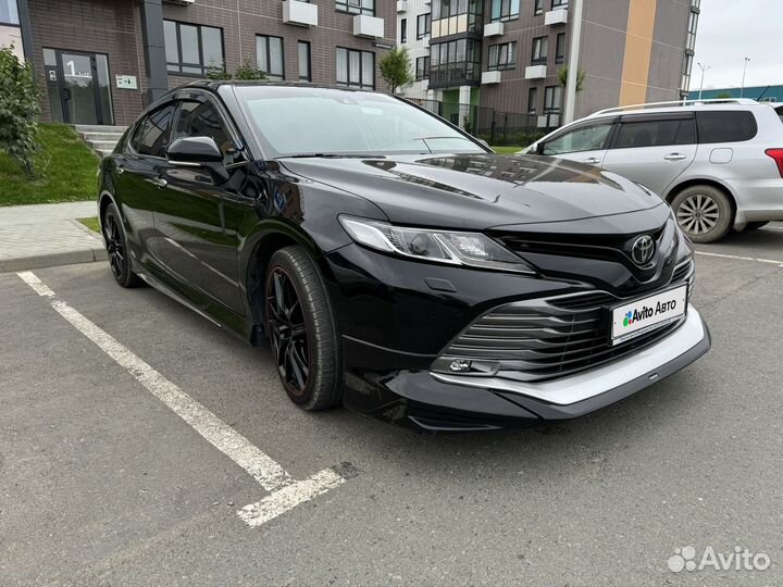 Toyota Camry 2.5 AT, 2019, 60 000 км