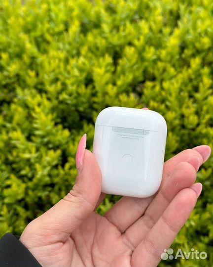 AirPods 2 Luxe