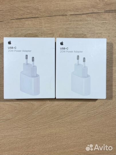 Зарядка на iPhone 20w