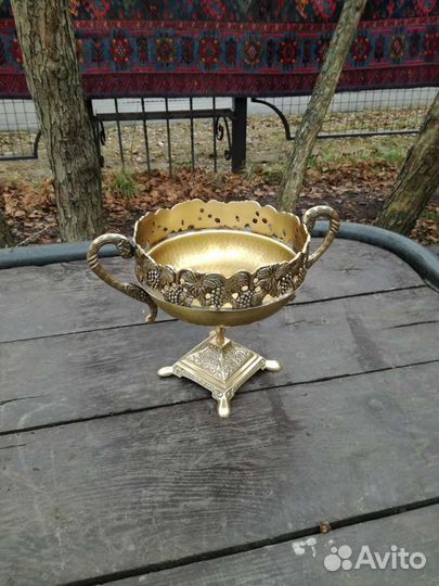 Ваза для фруктов