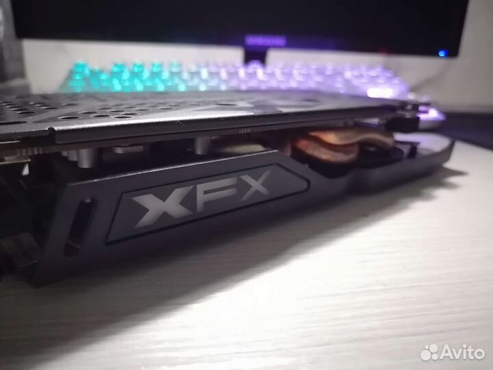 Продам видеокарту AMD RX 470 4GB