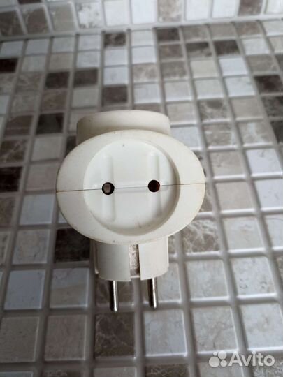 Тройник электрический