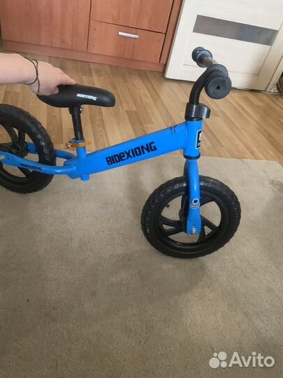 Беговел детский(новый)