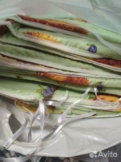 Бортик в детскую кроватку