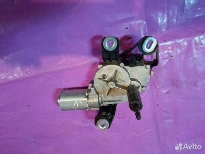 Volkswagen golf 4 моторчик заднего дворника