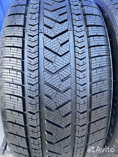 Tourador Winter Pro TSU1 275/40 R20