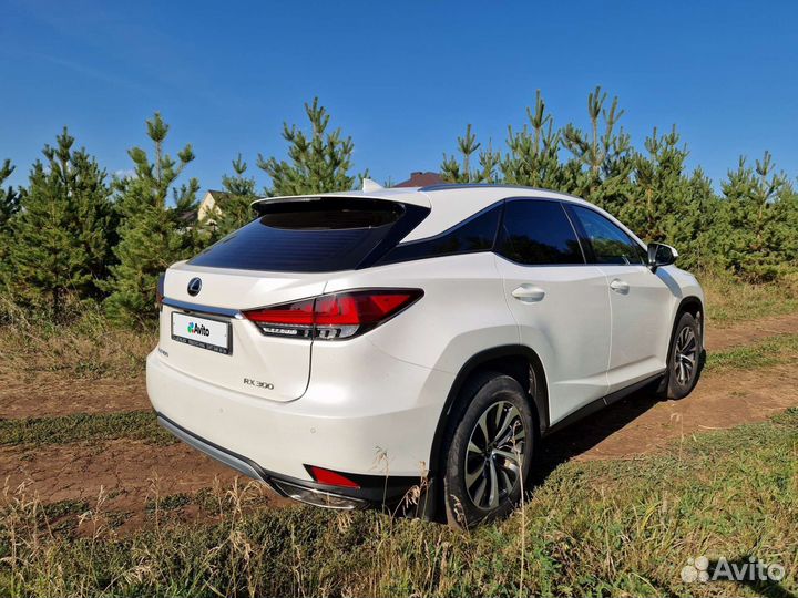 Lexus RX, 2020