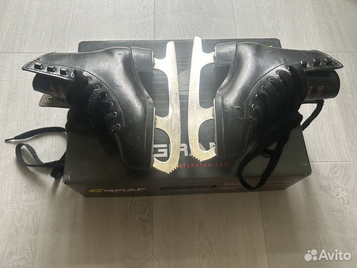 Коньки фигурные Graf Montana