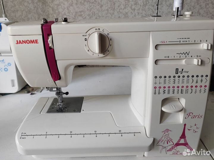 Швейная машинка janome q-23p