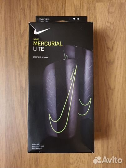 Щитки футбольные Nike