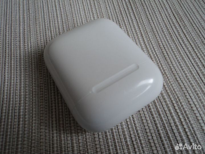 Кейс.Зарядный чехол для Apple Airpods