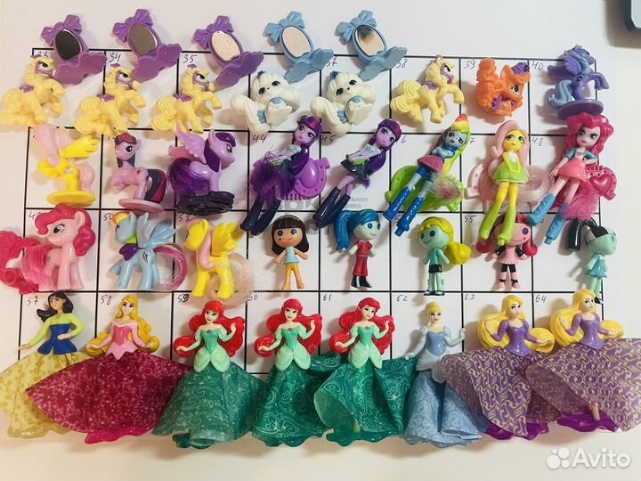 Фигурки из киндера и др винкс барби принцессы