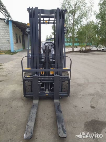 Вилочный погрузчик UN Forklifts FD35T, 2023