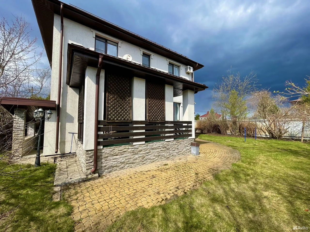 Воронеж, улица Черенкова, 16