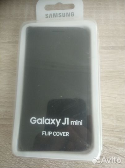 Чехол-книжка на Samsung Galaxy J1 mini новый