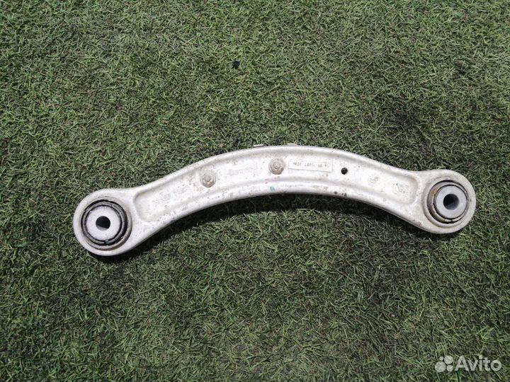 Рычаг подвески Volkswagen Touareg NF II 2 cmta