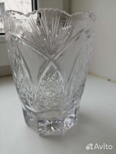 Хрустальная ваза