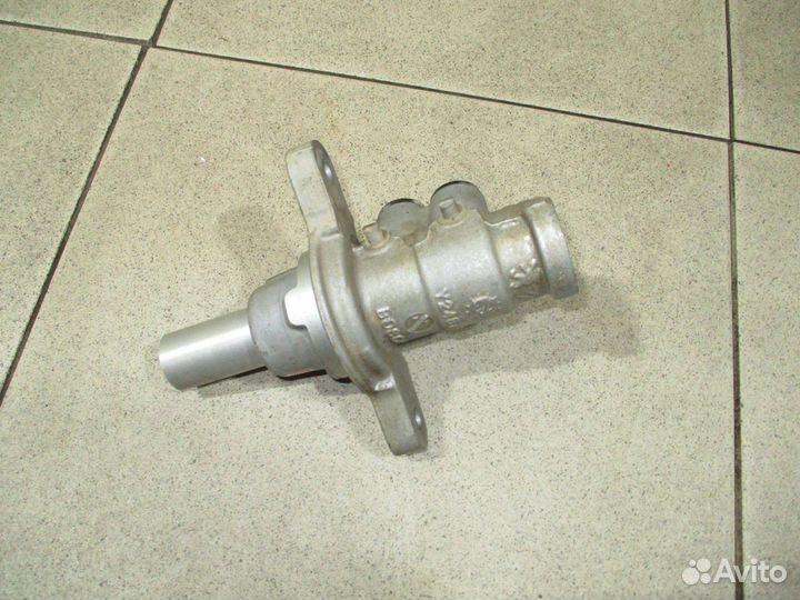 Цилиндр тормозной главный Citroen C4