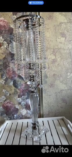 Хрустальные стойки на столы