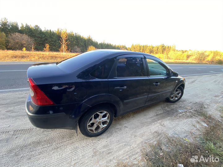 Ford Focus 1.4 МТ, 2005, 253 660 км