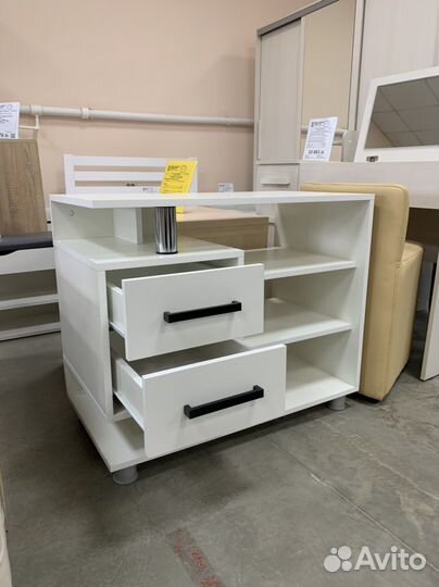 Тумба тв-011(2я)