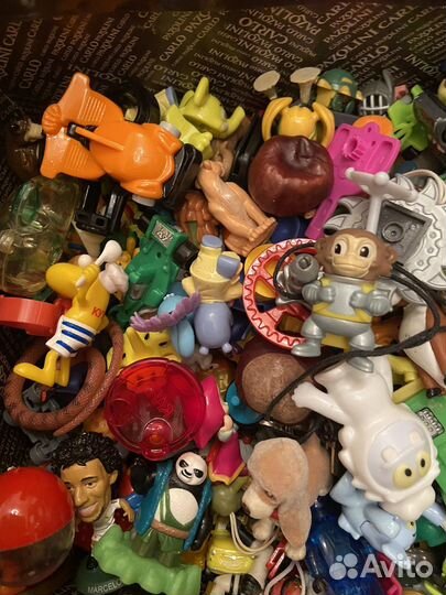Игрушки фигурки из киндер сюрпризов