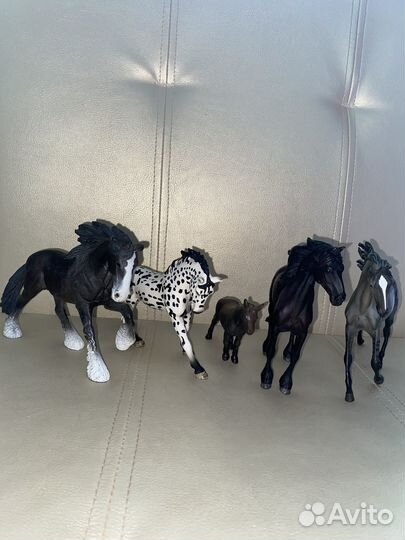 Коллекционные фигурки лошадей Schleich,Collecta