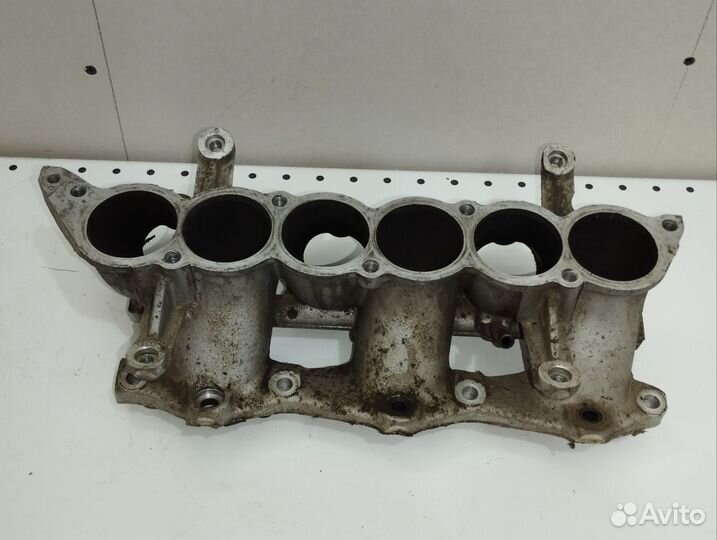 Впускной коллектор Паджеро 2