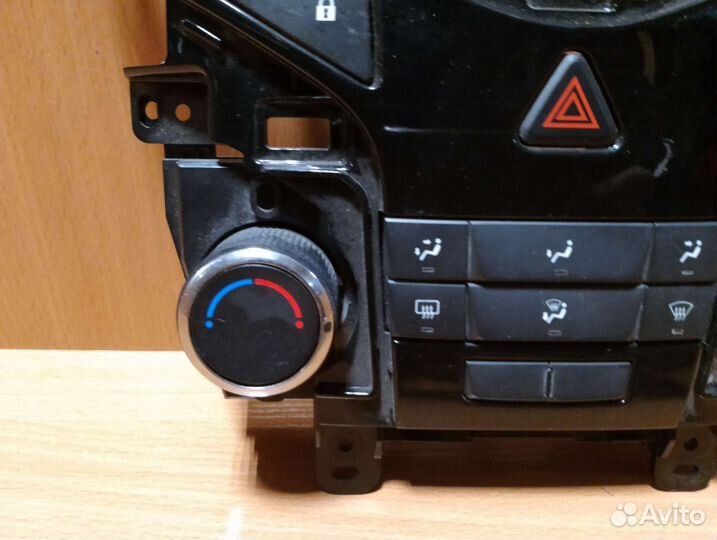 Блок управления климатом Chevrolet Cruze 6205