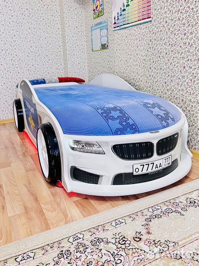 Детская кровать машина с подсветкой