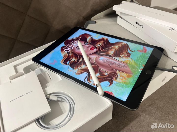 iPad 8 Gb 32 + Procreate