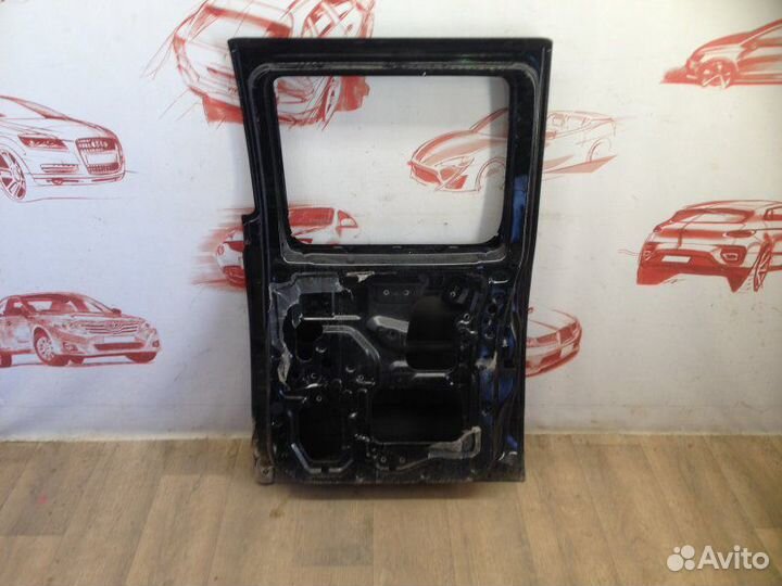 Дверь задняя правая Nissan Np300 (2008-2015)