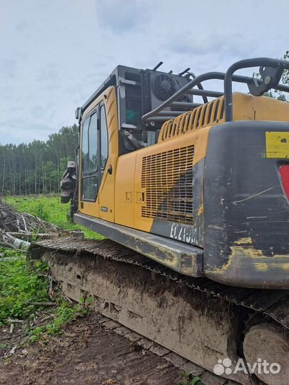 Гусеничный экскаватор Volvo EC210BLC Prime, 2011