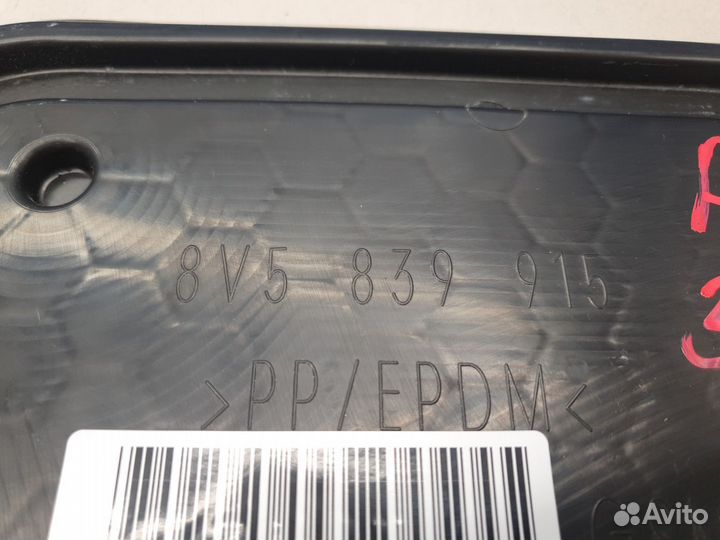 Заглушка двери задняя левая Audi A3 8V 2012-2020