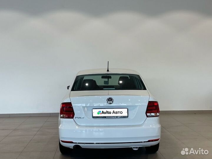 Volkswagen Polo 1.6 AT, 2016, 136 317 км