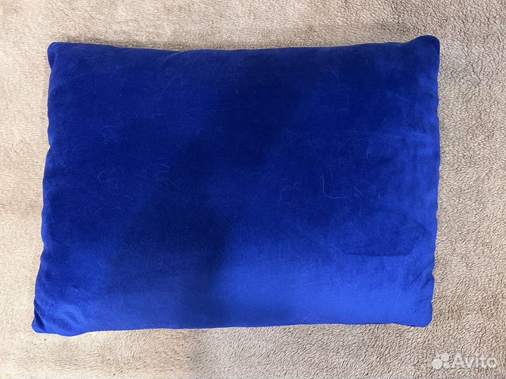 Подушка Love is. 39х29