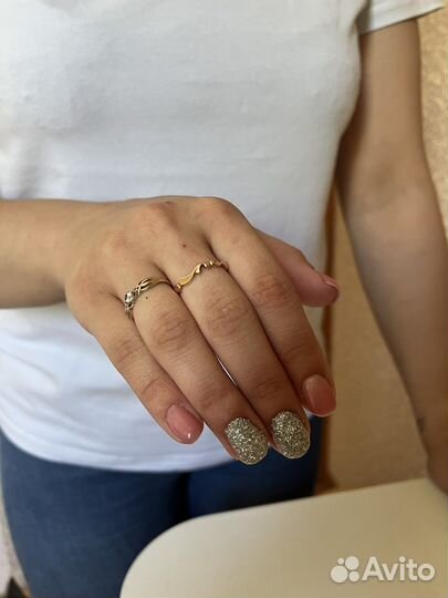 Маникюр и педикюр