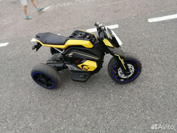Детский электромобиль мотоцикл бу