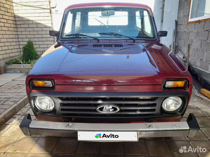 LADA 4x4 (Нива) 1.7 МТ, 2002, 96 000 км