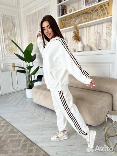 Шикарный костюм